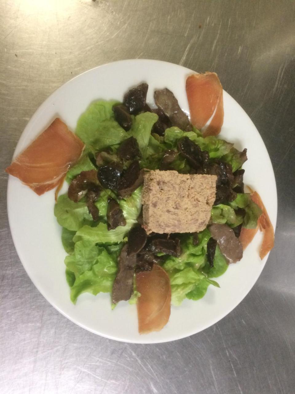 Hotel Restaurant L'Agapanthe Pont-de-Salars المظهر الخارجي الصورة