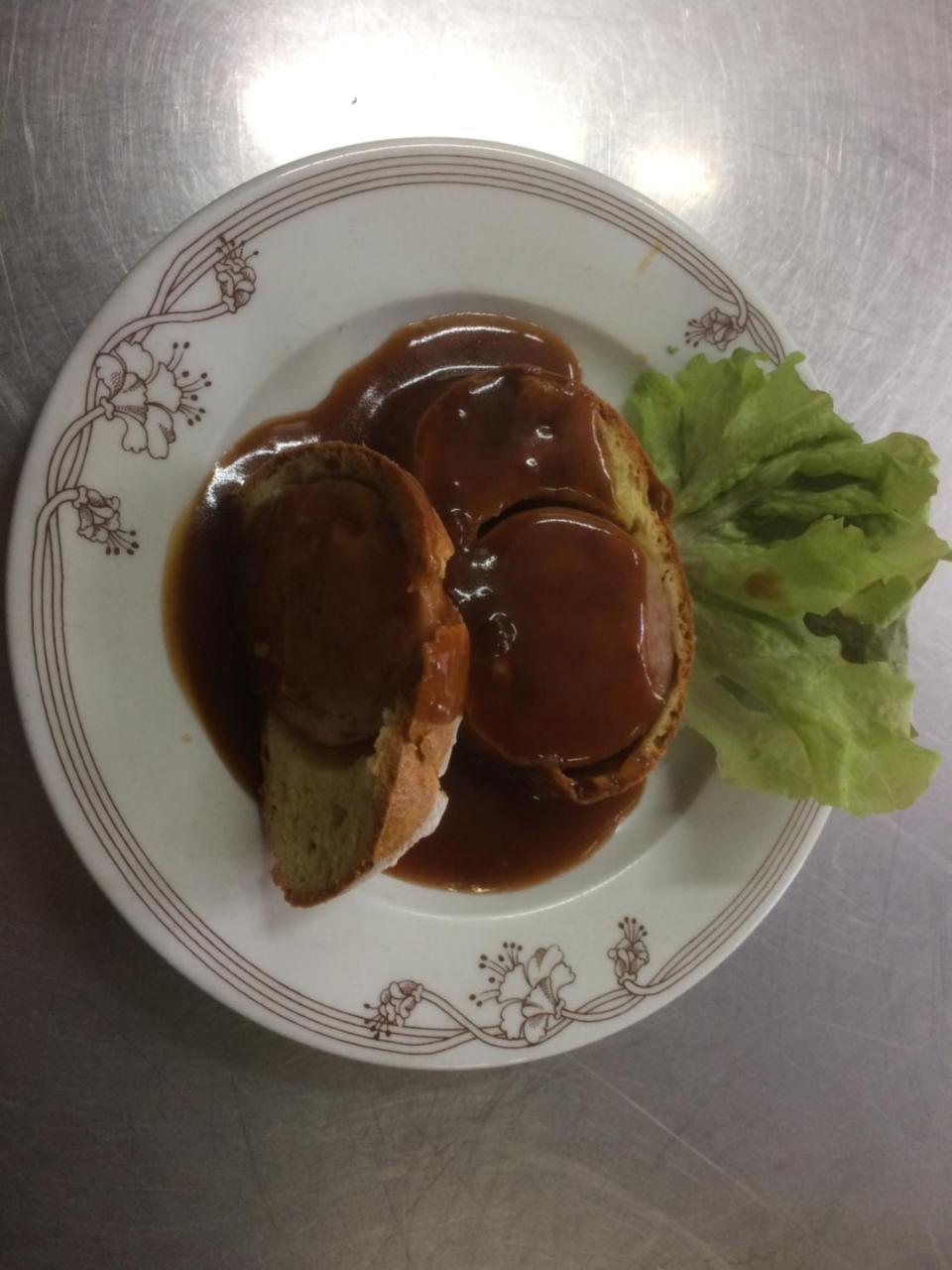 Hotel Restaurant L'Agapanthe Pont-de-Salars المظهر الخارجي الصورة