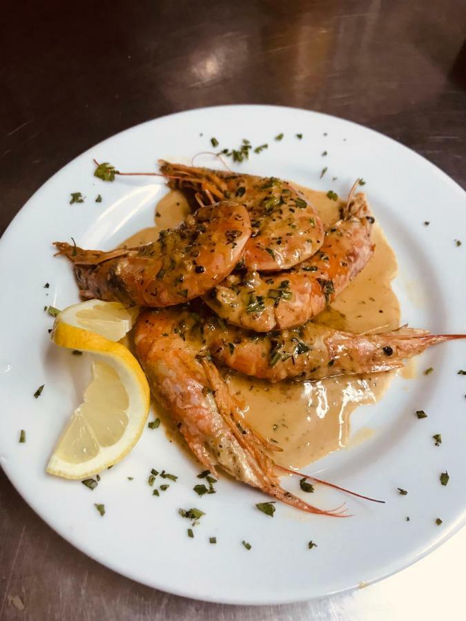 Hotel Restaurant L'Agapanthe Pont-de-Salars المظهر الخارجي الصورة